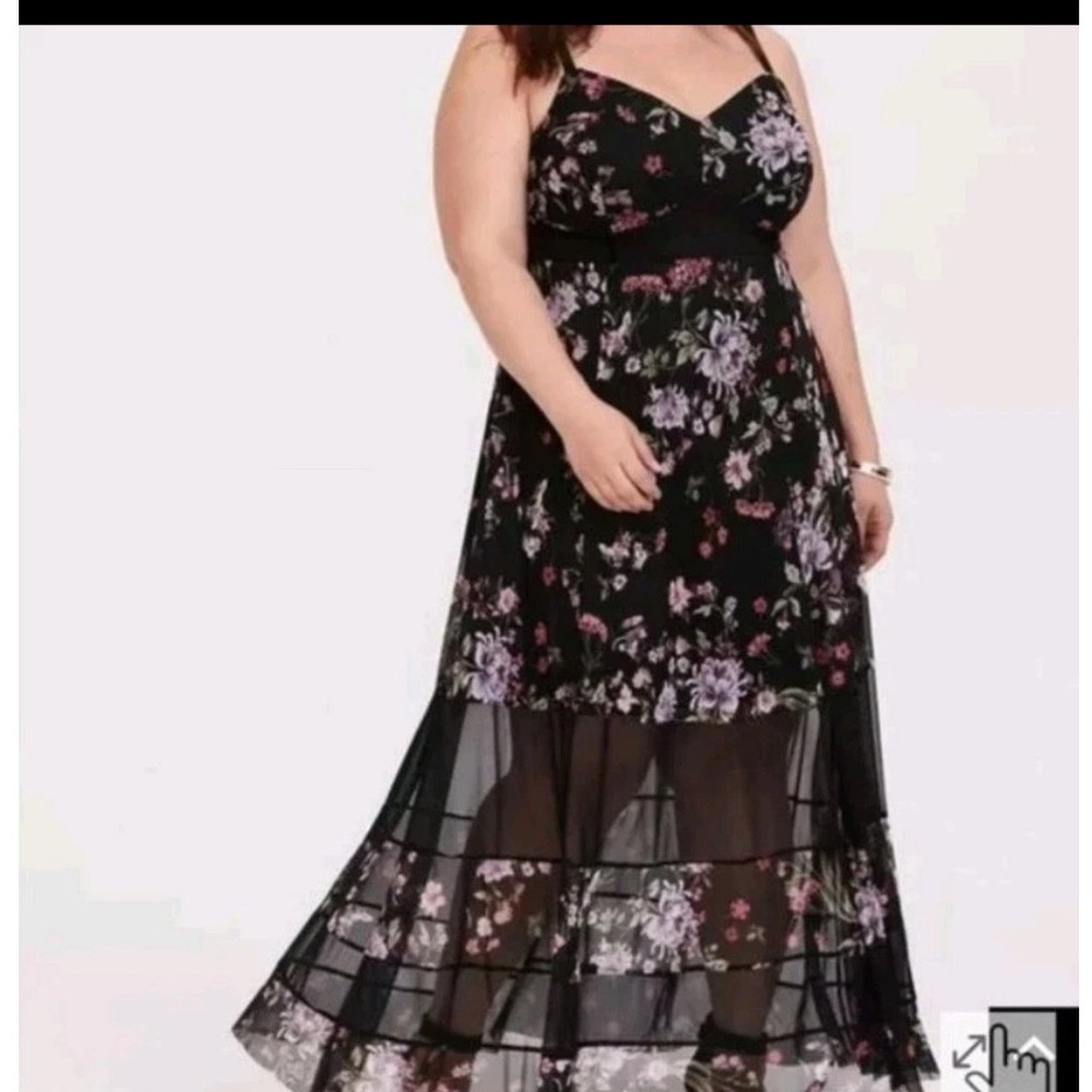 Torrid Maxi Dress Women 1X Black Excellent Floral Mesh Tiered Sleeveless V-Neck